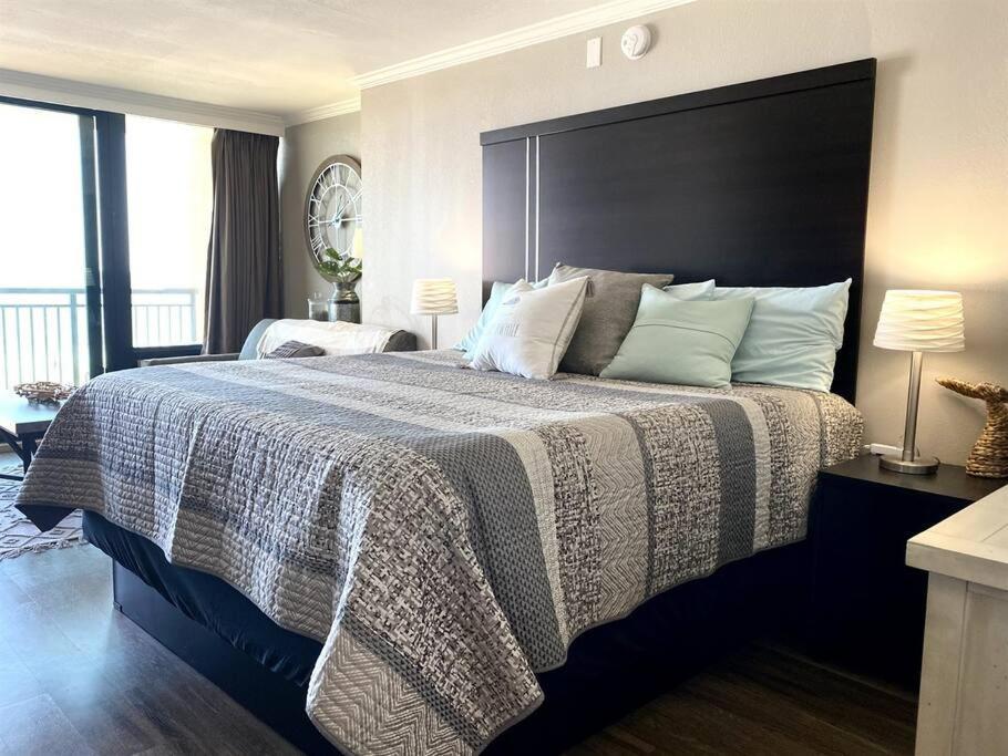 Willa *Oceanfront Retreat*King Bed *Great Pools, Hot Tubs+++*O41 Myrtle Beach Zewnętrze zdjęcie